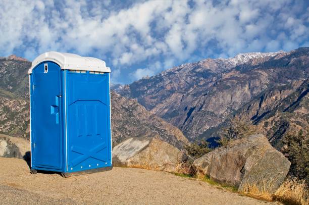 Best Portable bathroom rental  in Wolf Point, MT